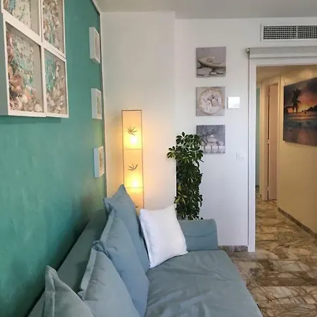 Agua Marina Levante דירה *